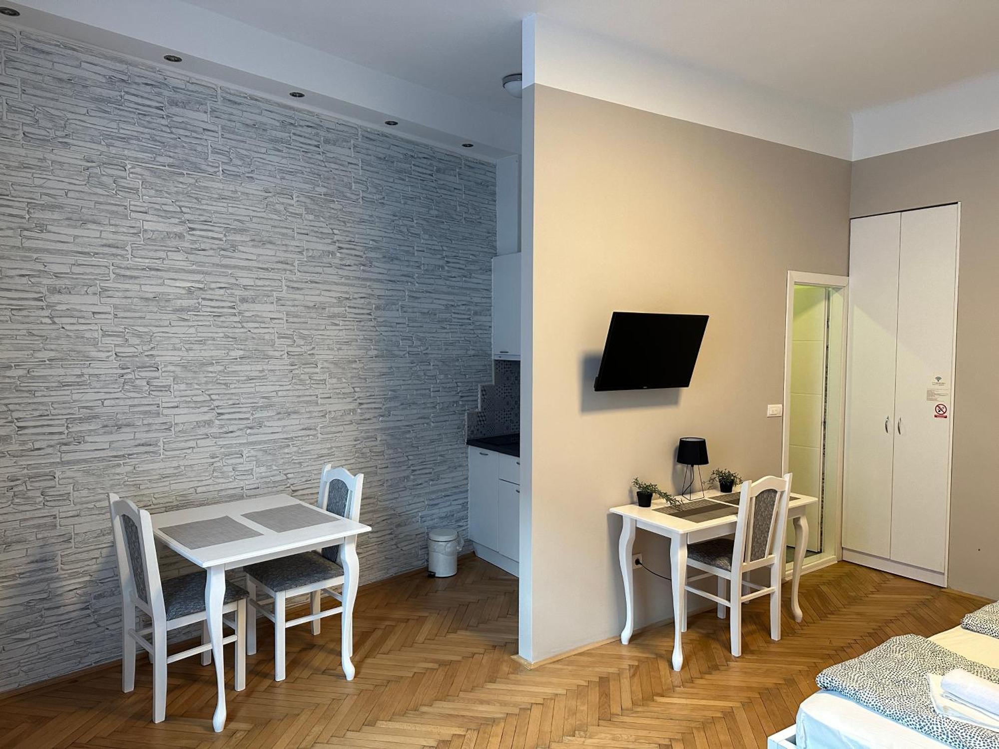 Nice 5 Apartments Szarajevó Kültér fotó