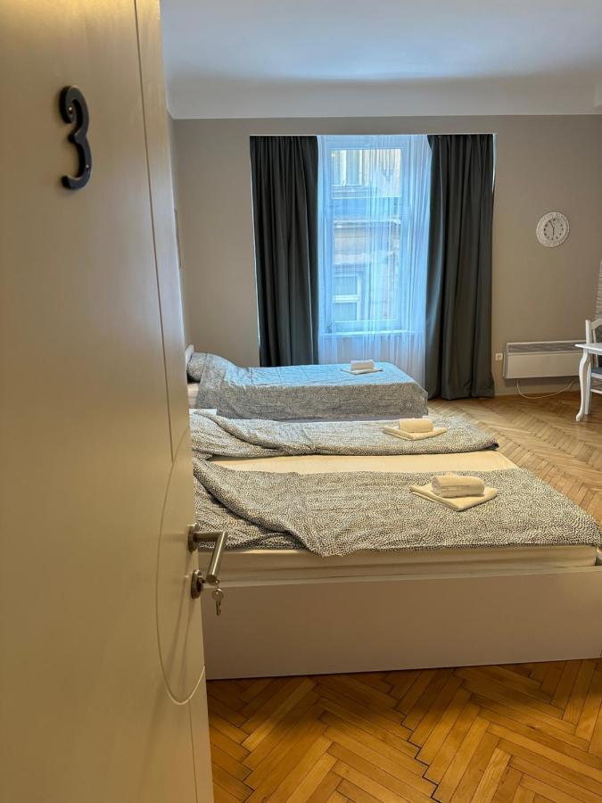 Nice 5 Apartments Szarajevó Kültér fotó