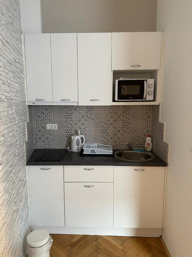 Nice 5 Apartments Szarajevó Kültér fotó