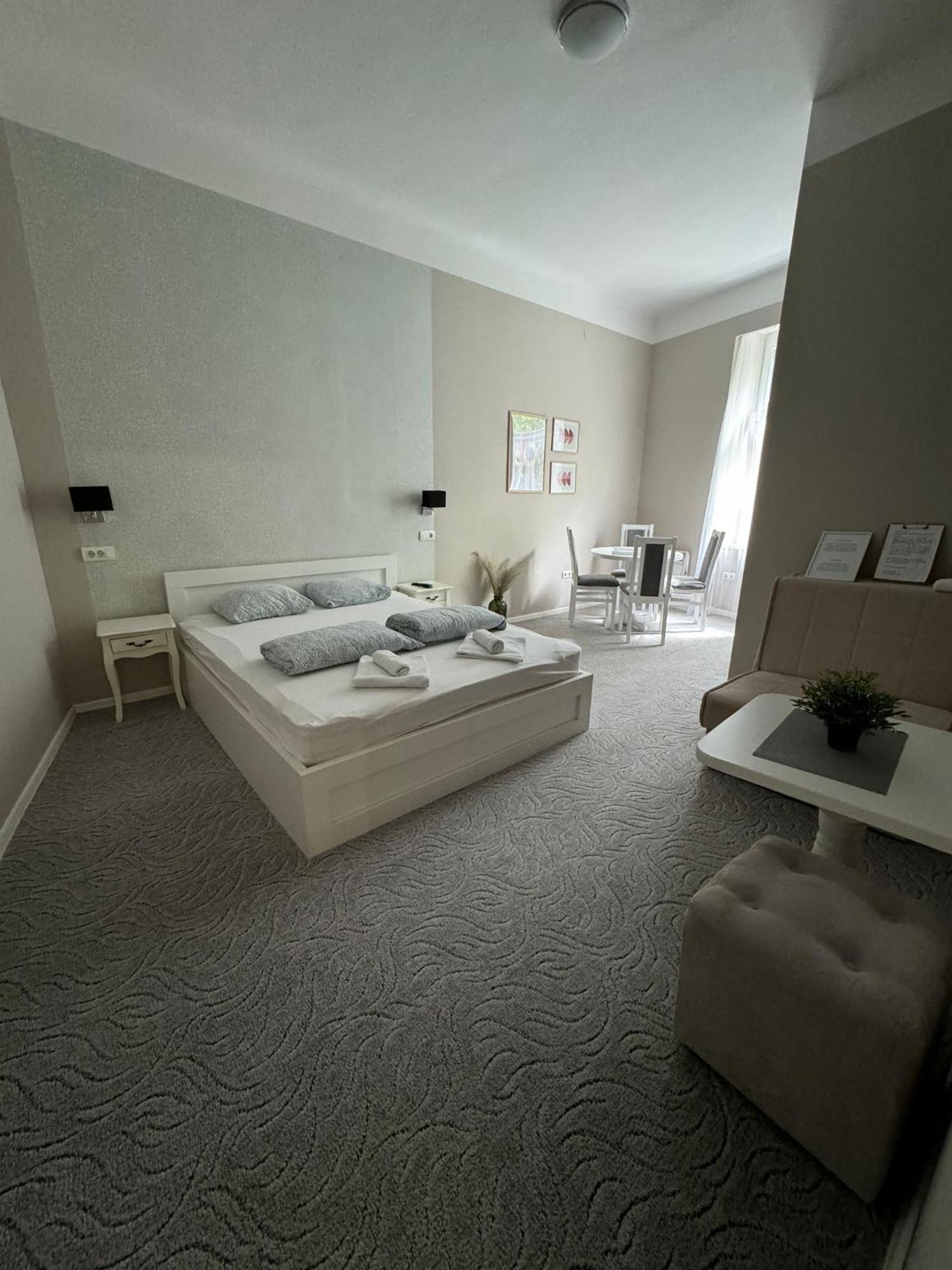 Nice 5 Apartments Szarajevó Kültér fotó
