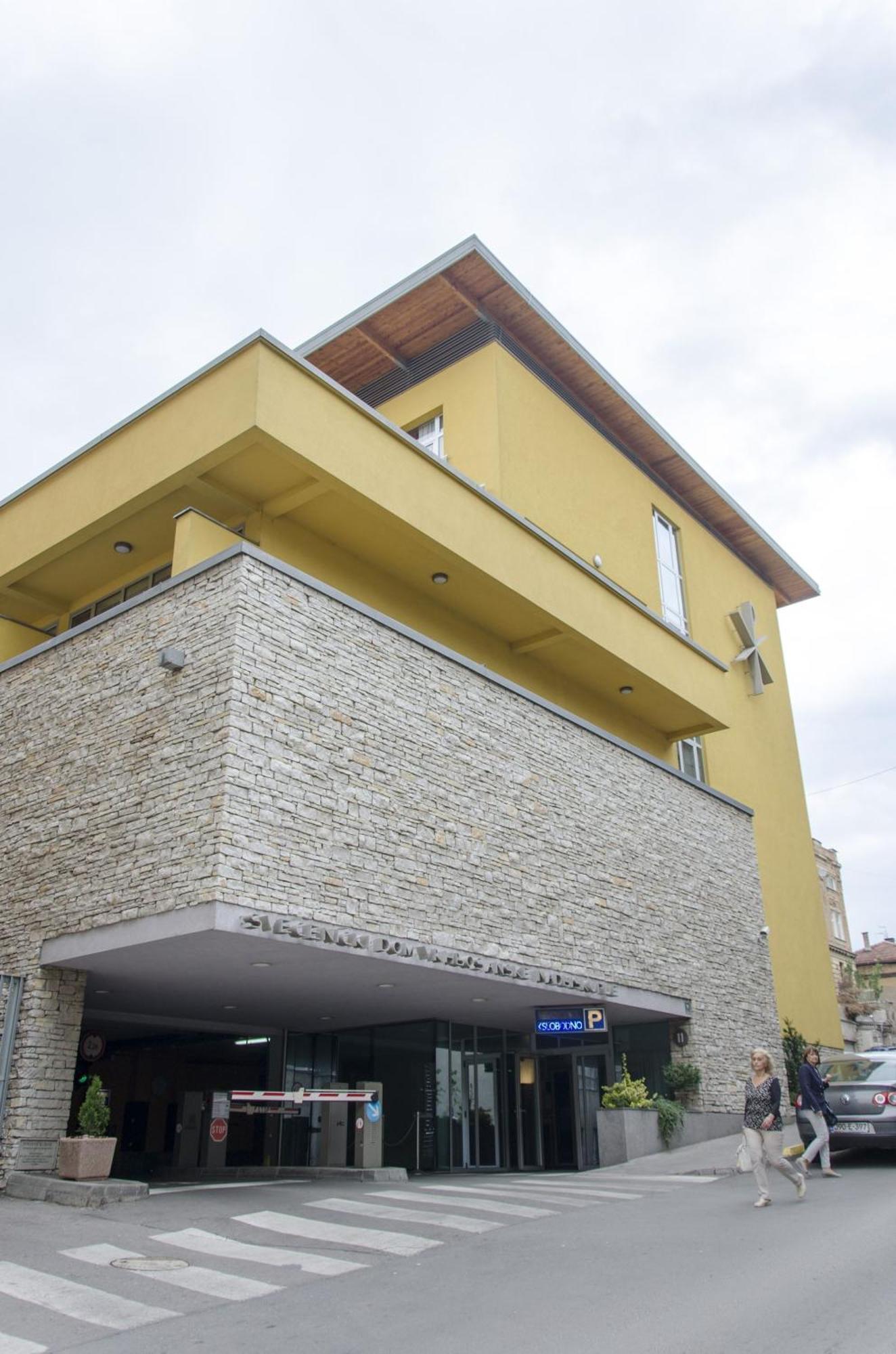 Nice 5 Apartments Szarajevó Kültér fotó